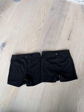 Girls Athleta bike shorts